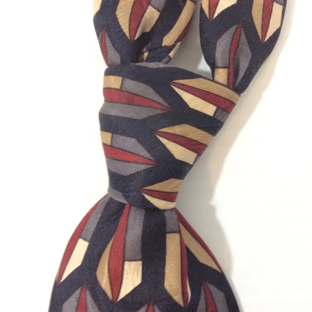 Louis Feraud mens neck